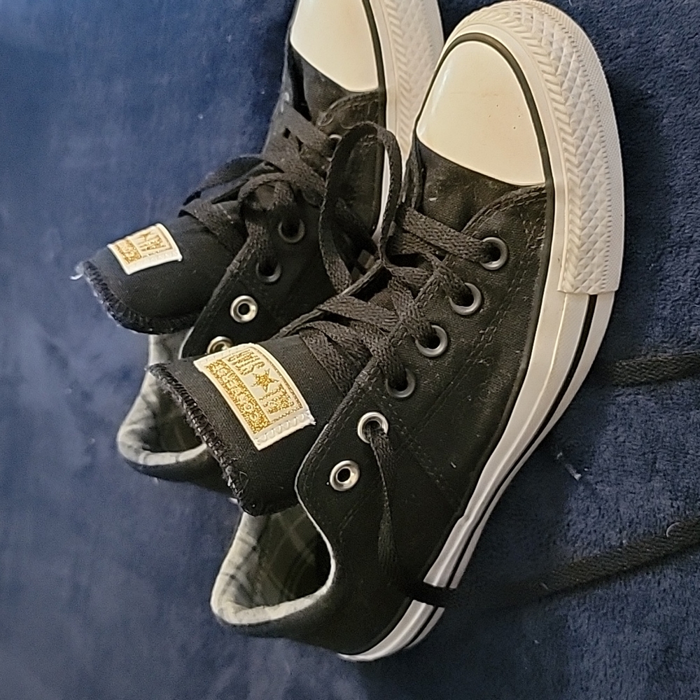 COPY - Converse Tennis Shoes